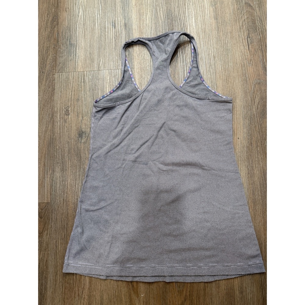 Lululemon Racerback Tank‎ Top Grey White Striped Activewear Womens Size 4